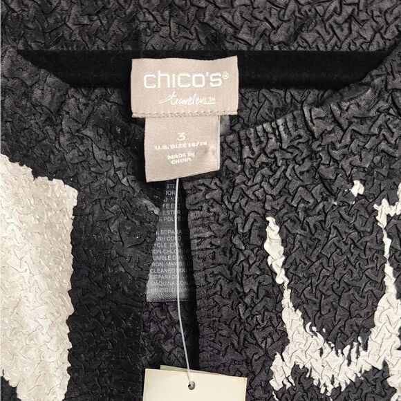 Chico's Travelers Reversible Black White Patterned Red Accents Crushed Jacket 3 - Picture 11 of 11